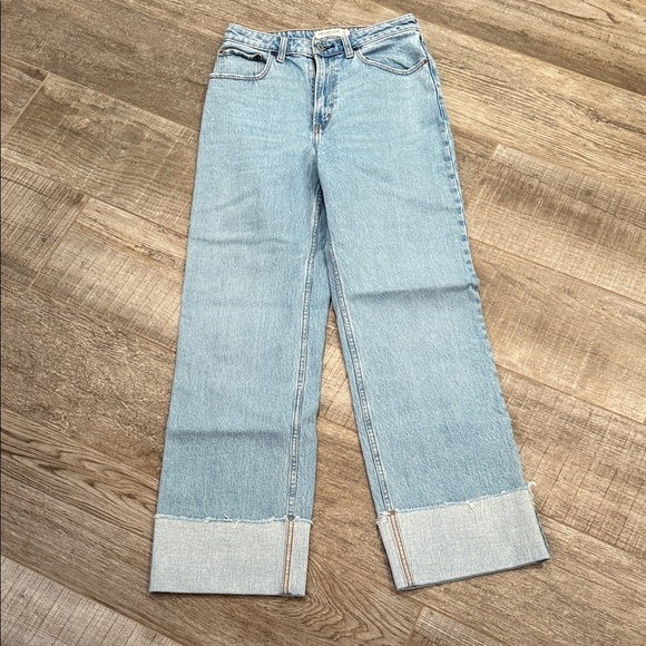 Abercrombie & Fitch Denim - Abercrombie & Fitch The 90’s Relaxed High Rise  Light Blue Women's Jeans 27/4